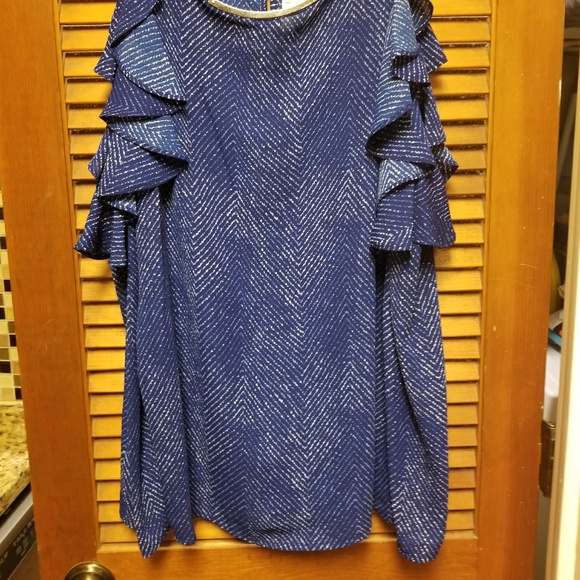 Michael Kors shoulder crop top size medium - Picture 2 of 8